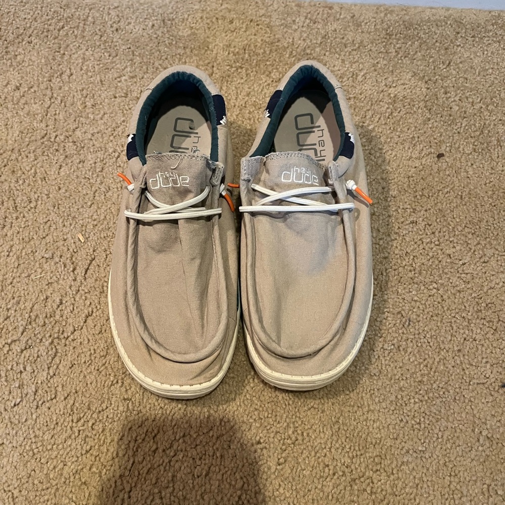 Hey Dude Men's Beige Loafers